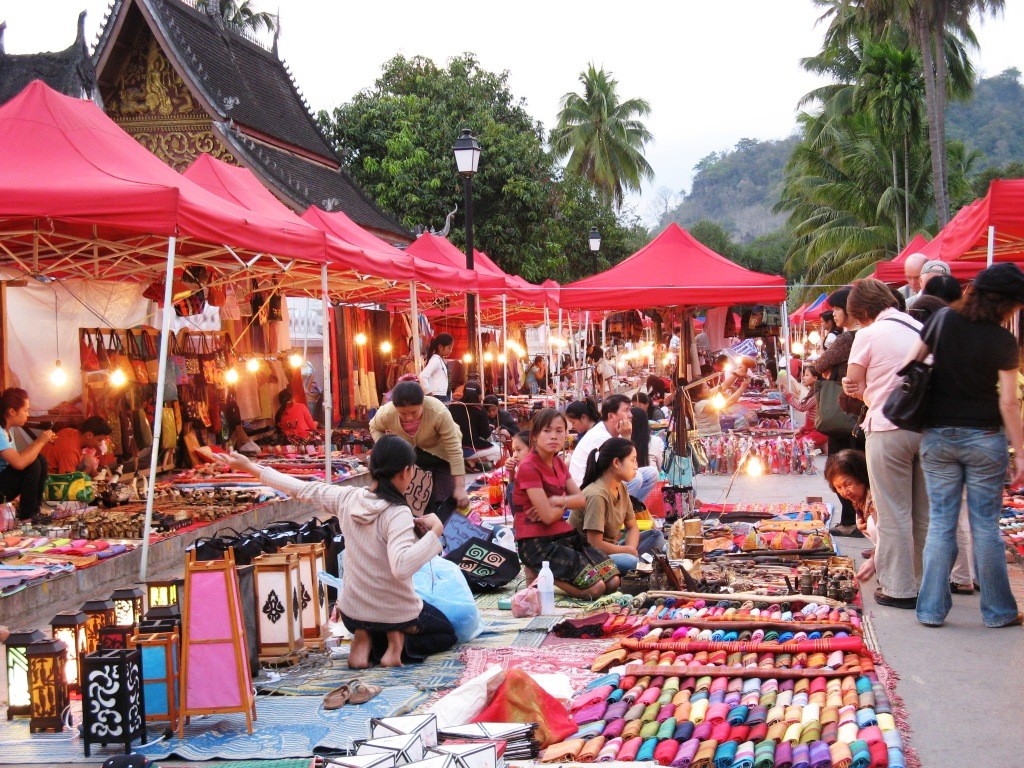 Laos_market1