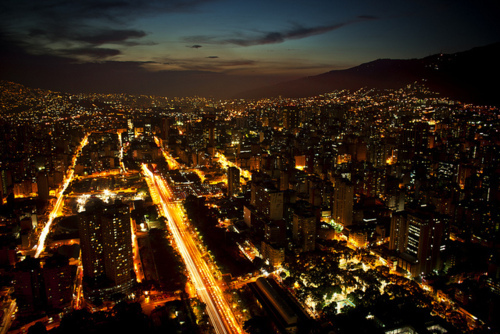 Venezuela_caracas-city-night-sky-venezuela-Favim.com-332932