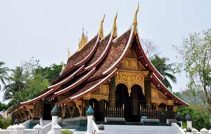 laos_luang-prabang-temple