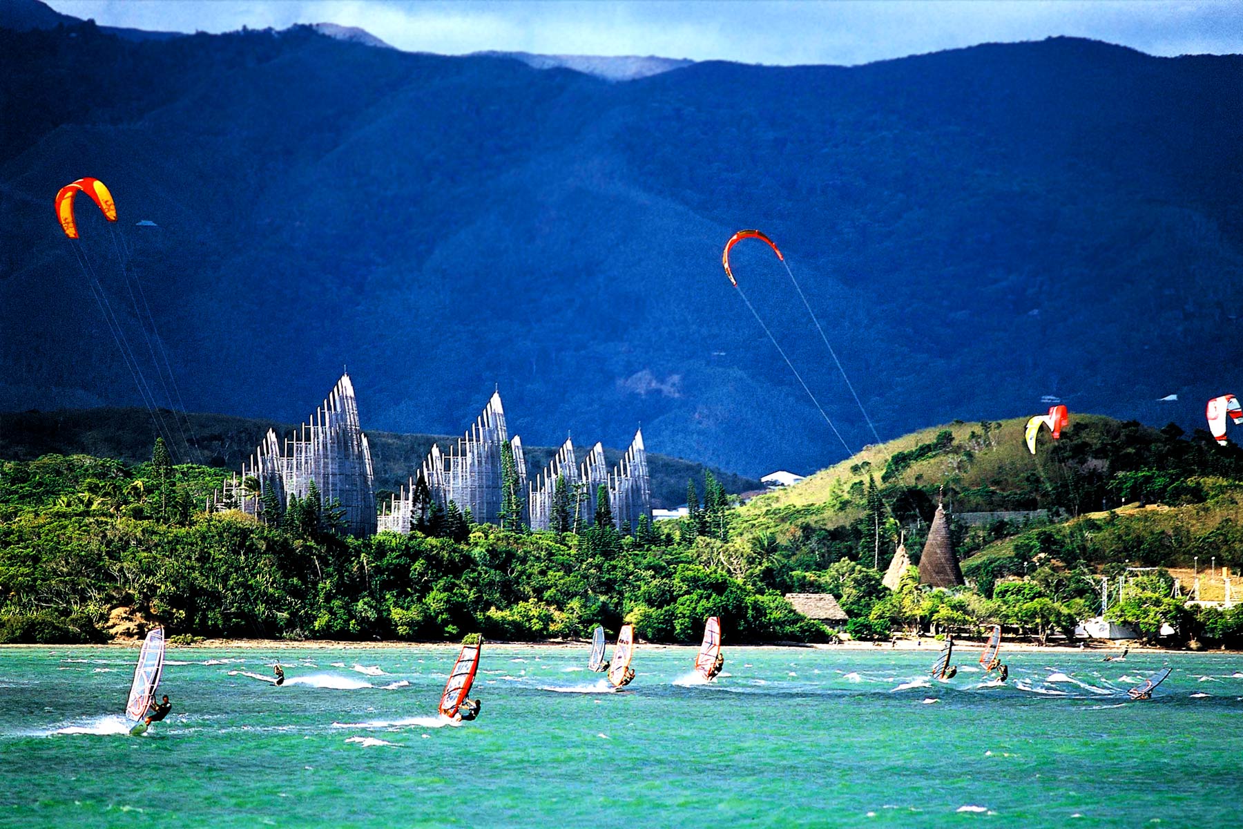 Почему новая каледония принадлежит франции. Нумеа новая Каледония. Noumea, New Caledonia. Каледония и новая Каледония. Нумеа город.