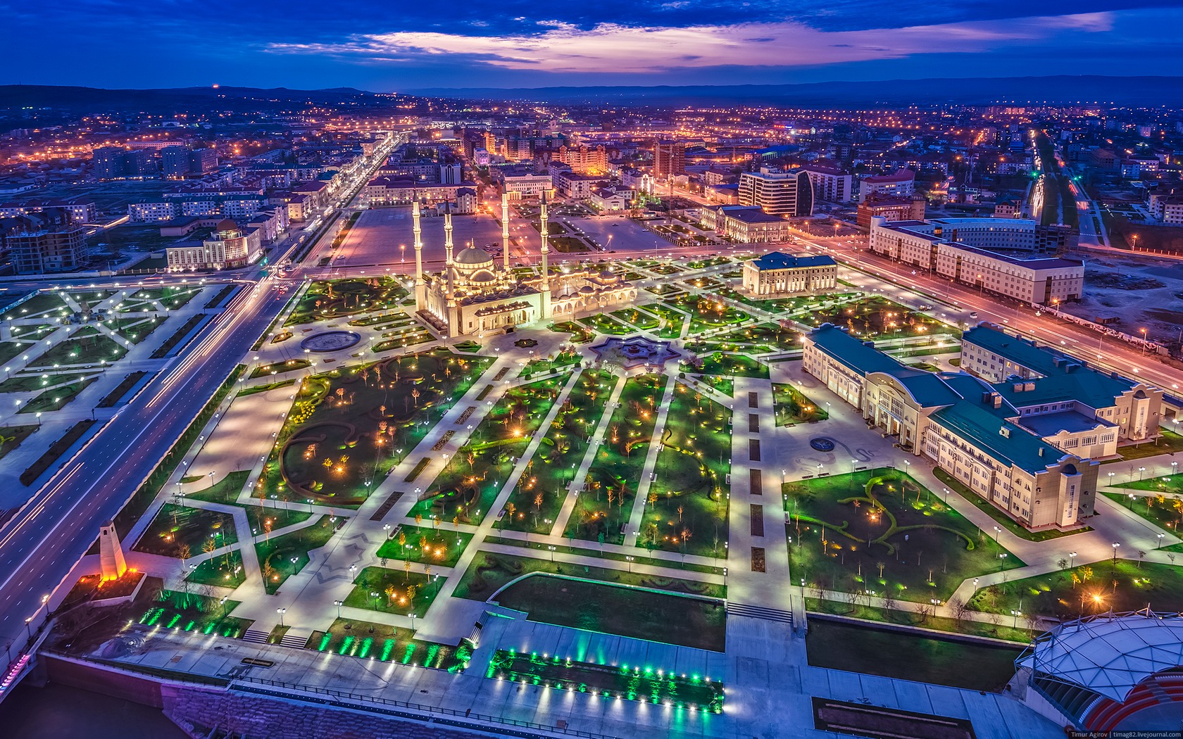 russie grozny-city-russia-from-above-night-view-1