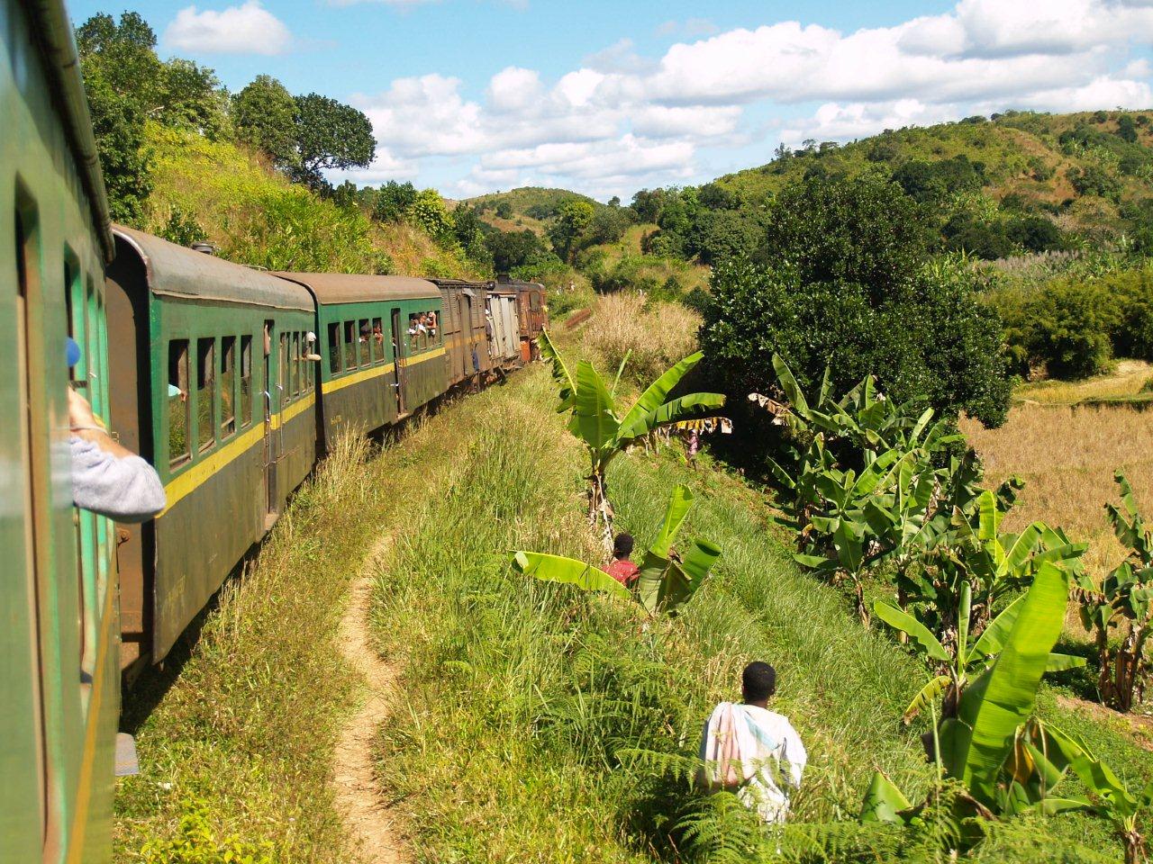 train_de_manakara_voyage_madagascar