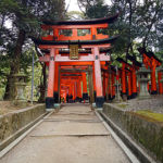 Fushimi-inari avec ses milliers de portiques à Kyoto