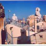 La casa mila, la Pedrera, située au n° 96 de la prestigieuse avenue du Passeig de Gracia, la Casa Mila est classée au patrimoine de l'humanité par l'Unesco